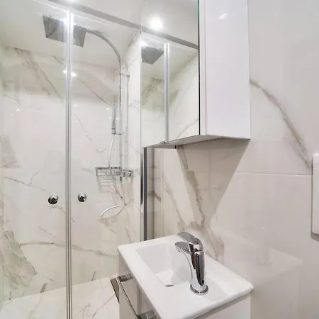 Superbe Maisonnette Neuve Au Coeur De Apartment Paris